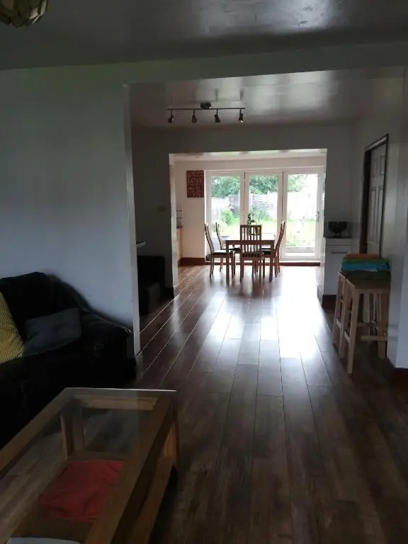 Comfy 3 bed house near Windsor Castle and Legoland