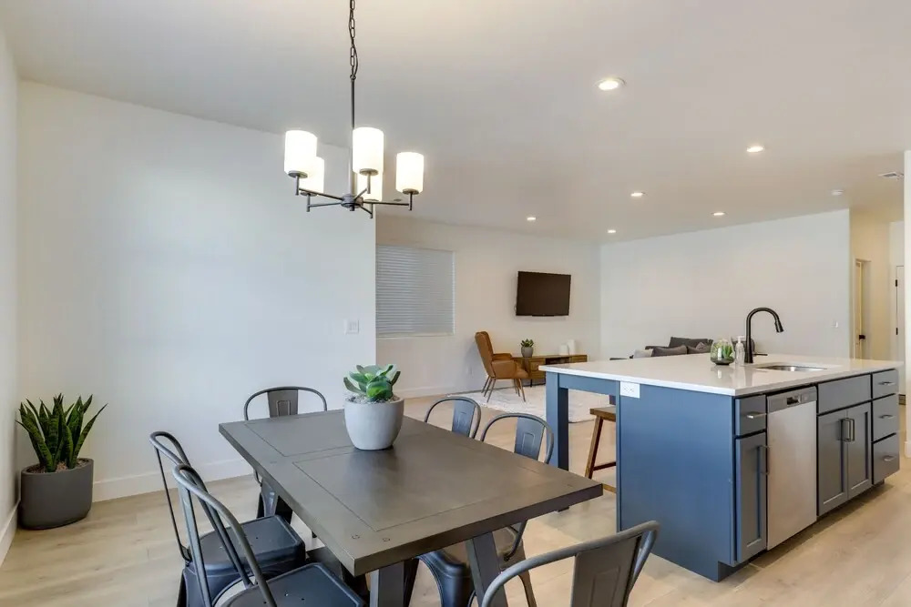 Inviting American Fork Home With Community Pool!