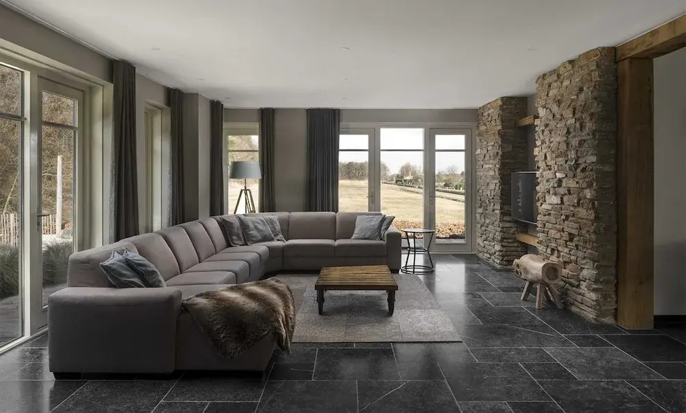 Luxurious Holiday Home with Hot Tub in Noordwijk