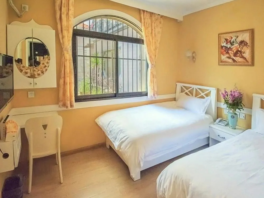 Xiamen Gulangyu Sunshine Dora's House