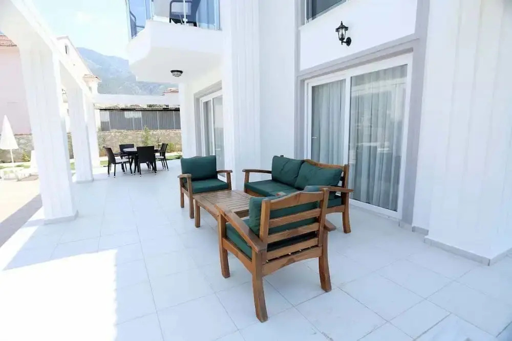 Crystal Villa 3