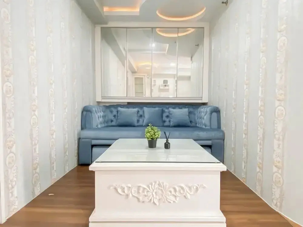 White Accent 1Br Near Mall At Bassura City Apartment