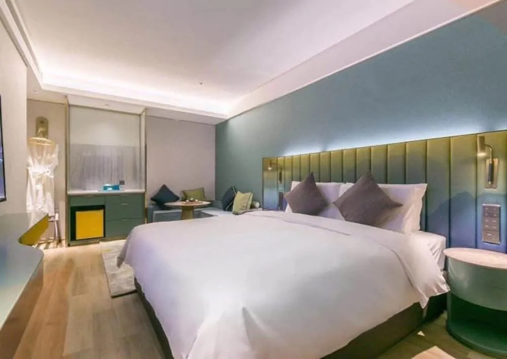 Jingchen Hotel (Beijing West Railway Station)