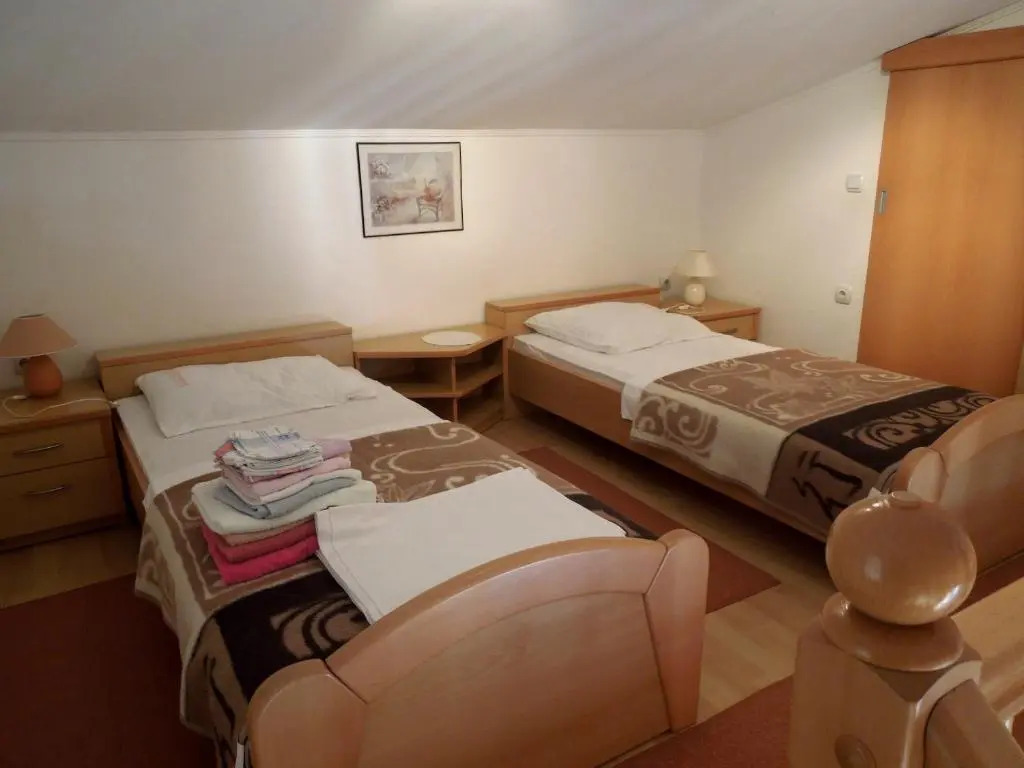Apartments Dobranic