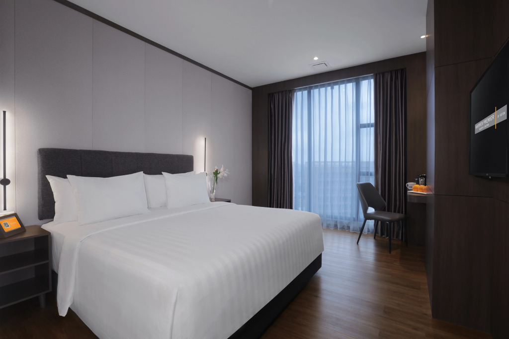 Harper Premier Nagoya Batam