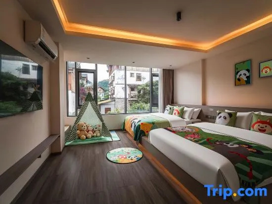 Yue Yunjing | SUNNY HOUSE Vacation Apartment (Libo Xiaoqikong East Gate Ticket Hall)