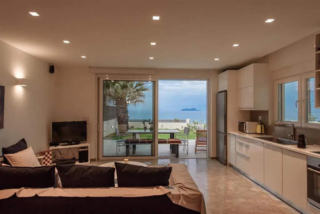 Lidia Beach Suites