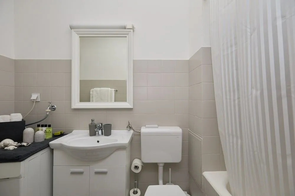 Bahari Apartment
