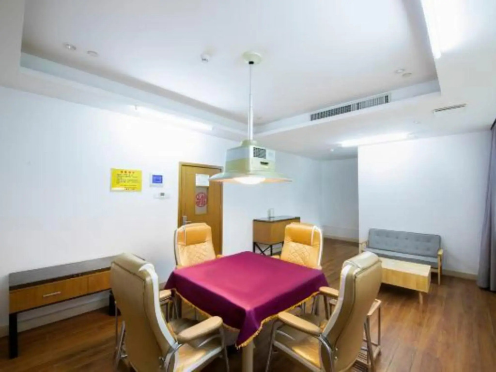 Guangzhou Babala Hotel
