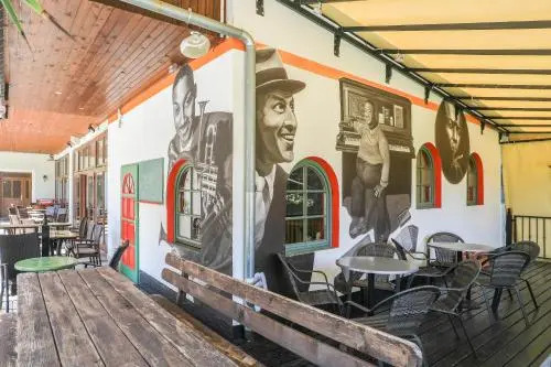 Jazz Bled Guest House