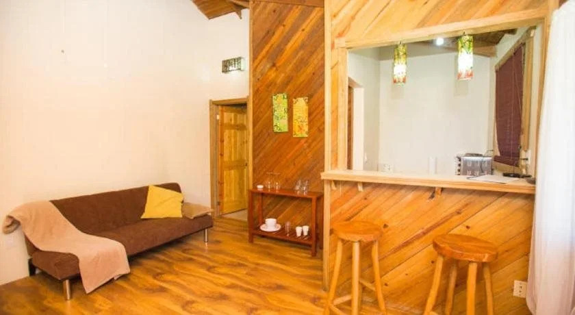 Jungle Reef Inn