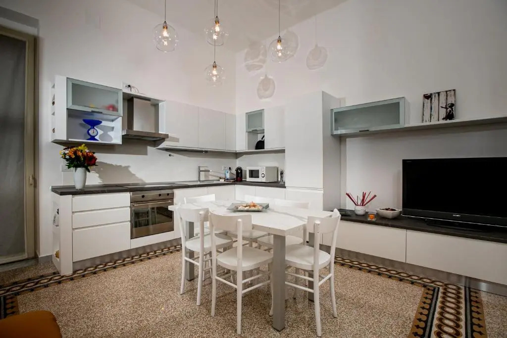 Abate Luxury Interno 3