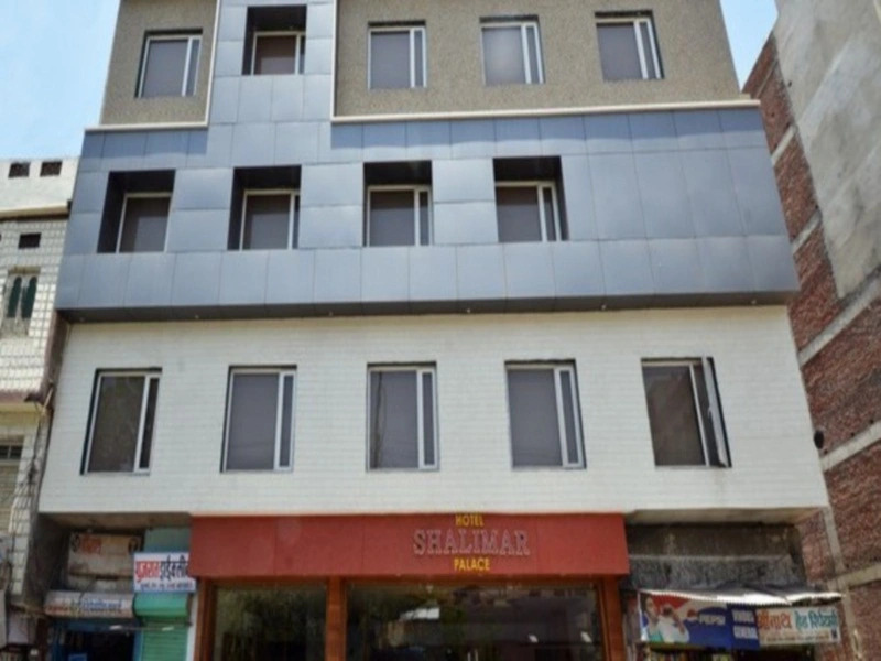 Hotel Savera