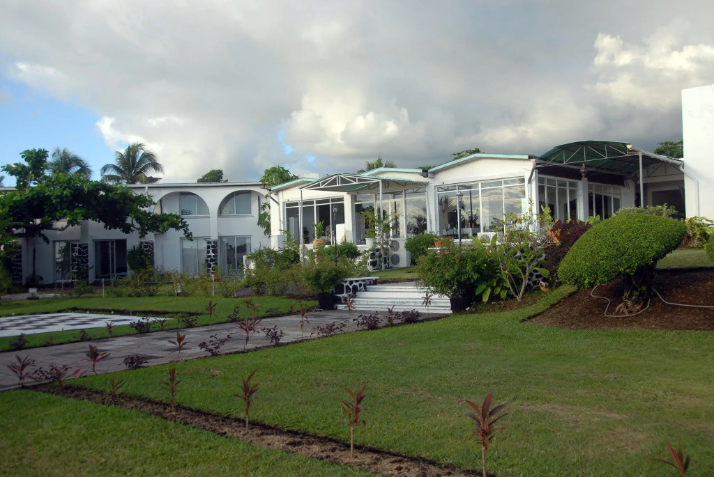 Retaj Moroni Hotel