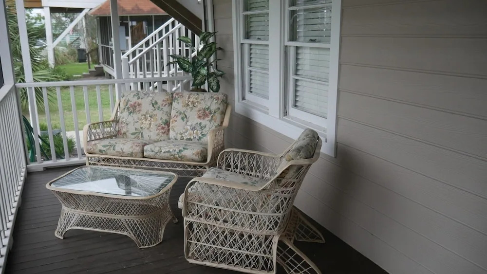 Oyster PI - Downstairs - 2 Br Home