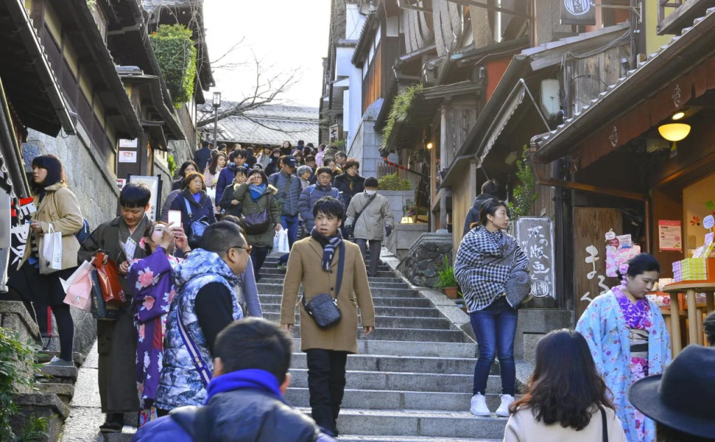 Holzbau Higashiyama