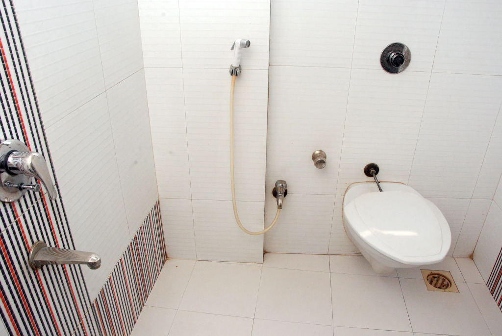 FabHotel Kamran Residency - Nr LBS Marg