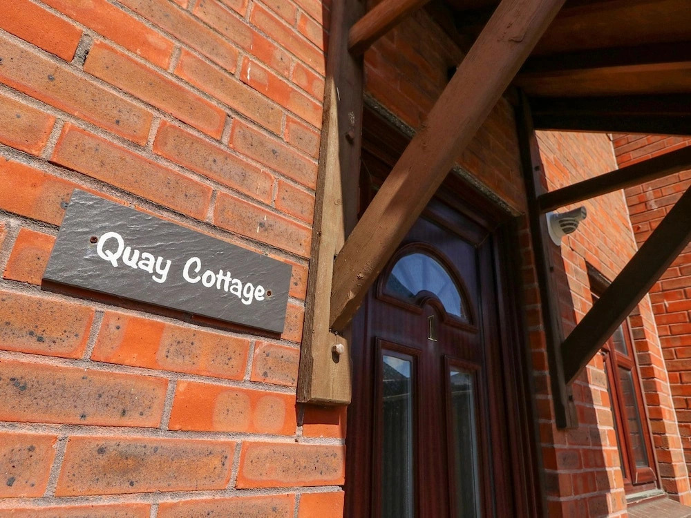 Poole Quay Cottage