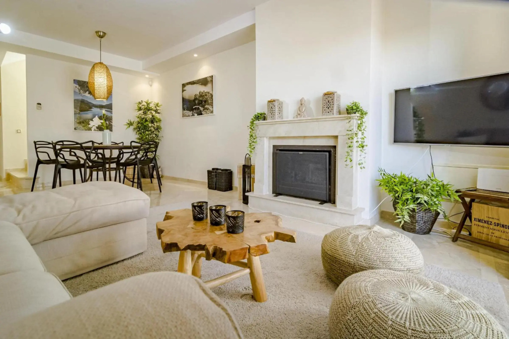 AR23- 3 bedroom apartment amazing views