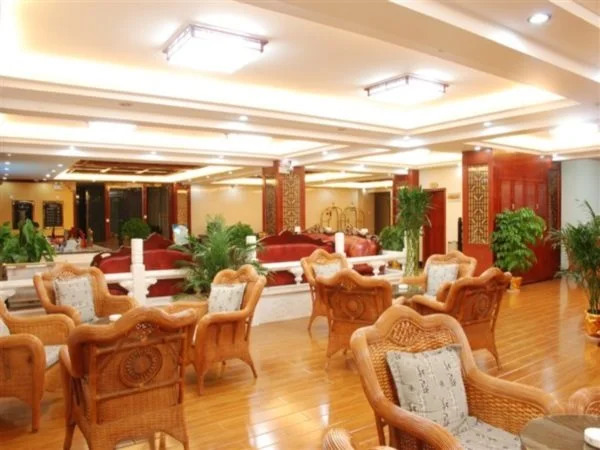 Lijiang Jiuzhou Hotel