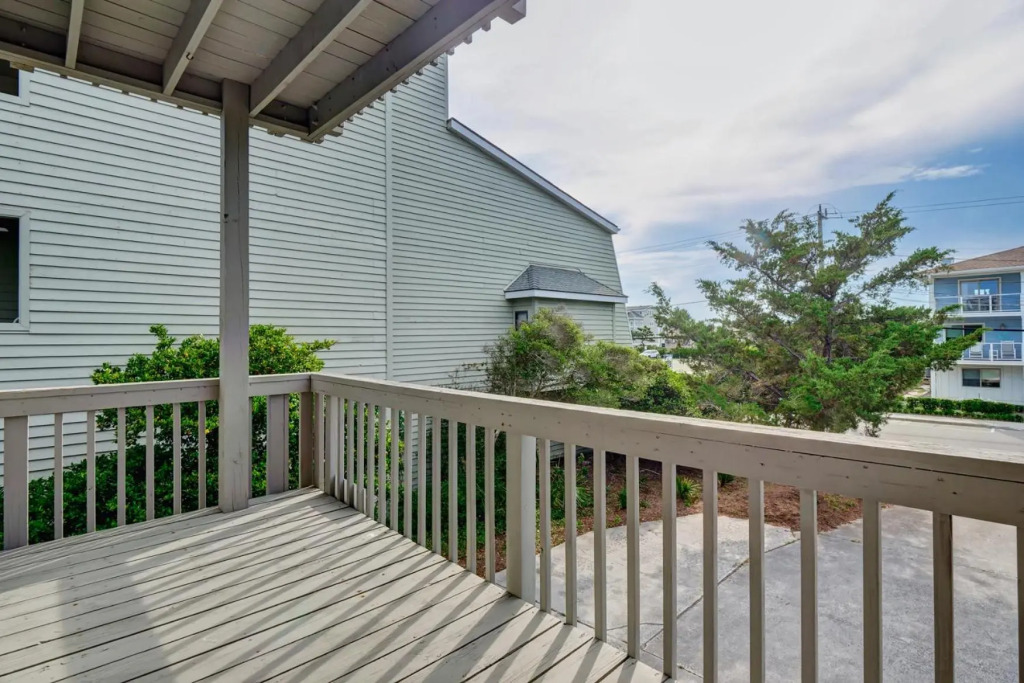Coyote by Sea Scape Properties