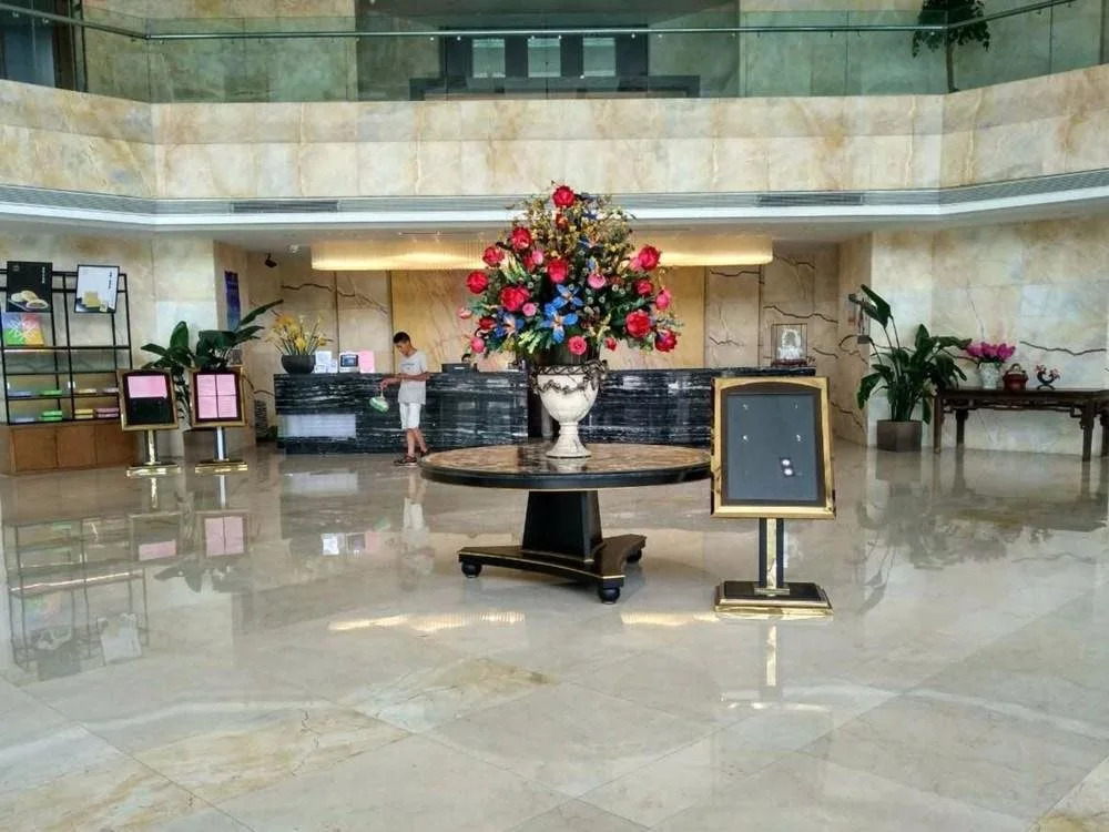 Lanchen Hotel