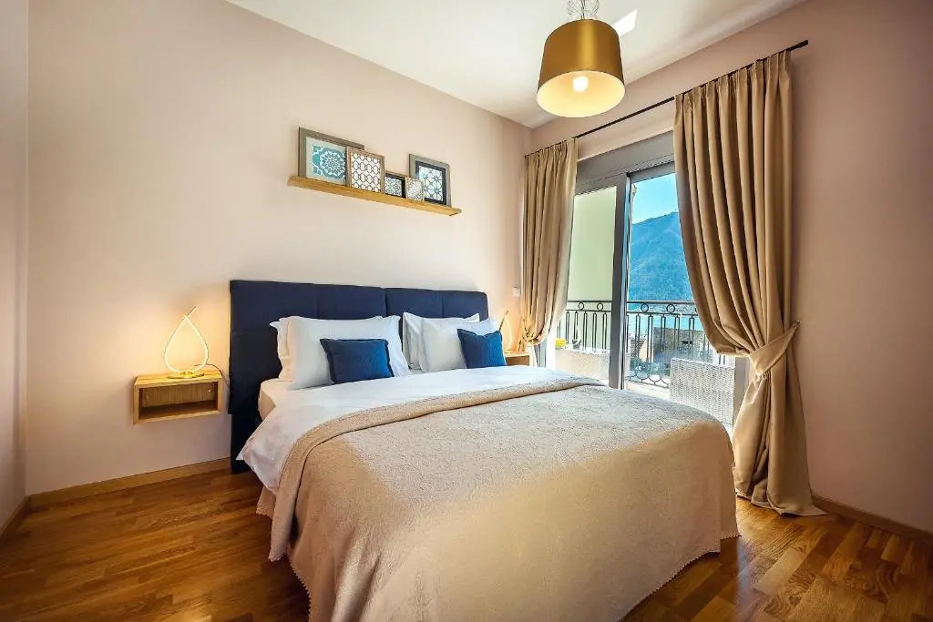 2MONTENEGRO LIMETA APARTMENTS with pool