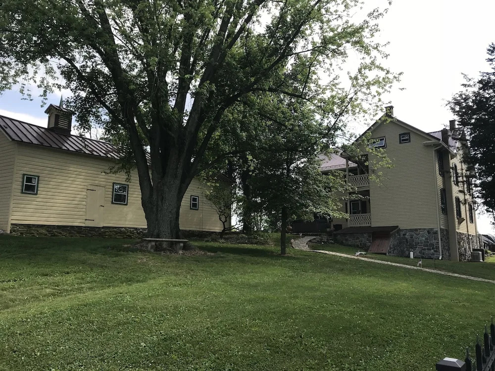 Carriage Stop Bed & Breakfast