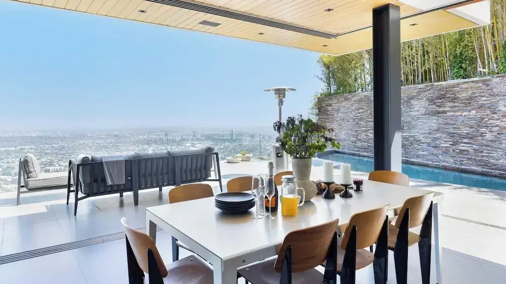 Hollywood Overlook by Avantstay Private Pool + Hot Tub Panoramic Views