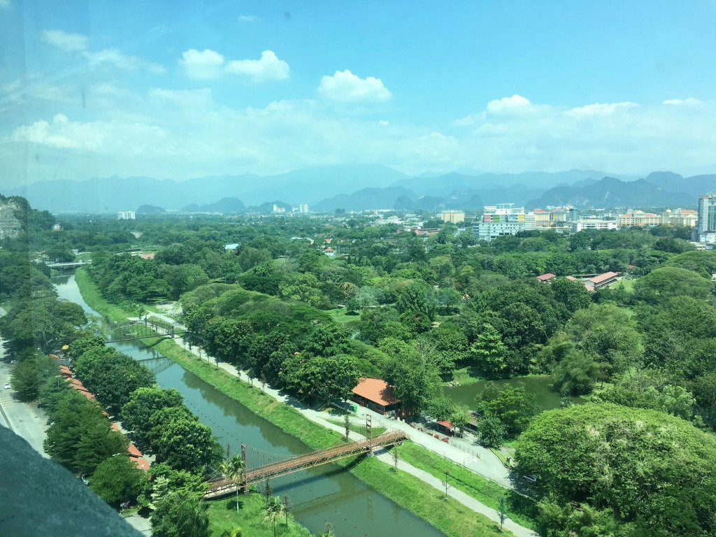Kinta Riverfront Hotel & Suites