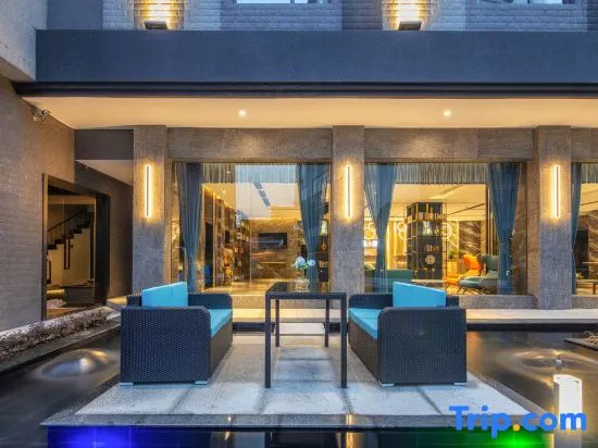 Bamboo  Garden  Hotel