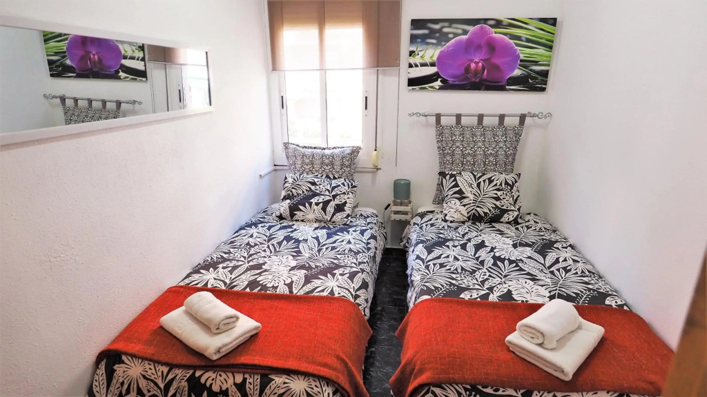 Bianca Seaview & Beach Apartment