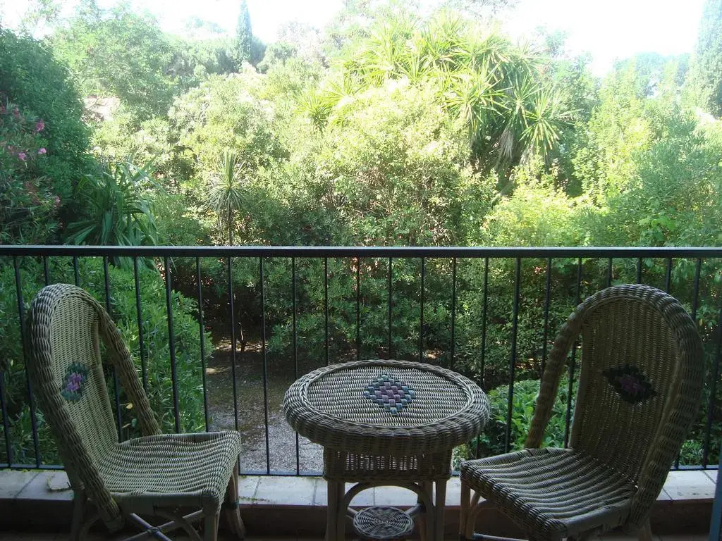 Rental Apartment Les Mas de Gigaro - La Croix-Valmer 1 bedroom 4 persons