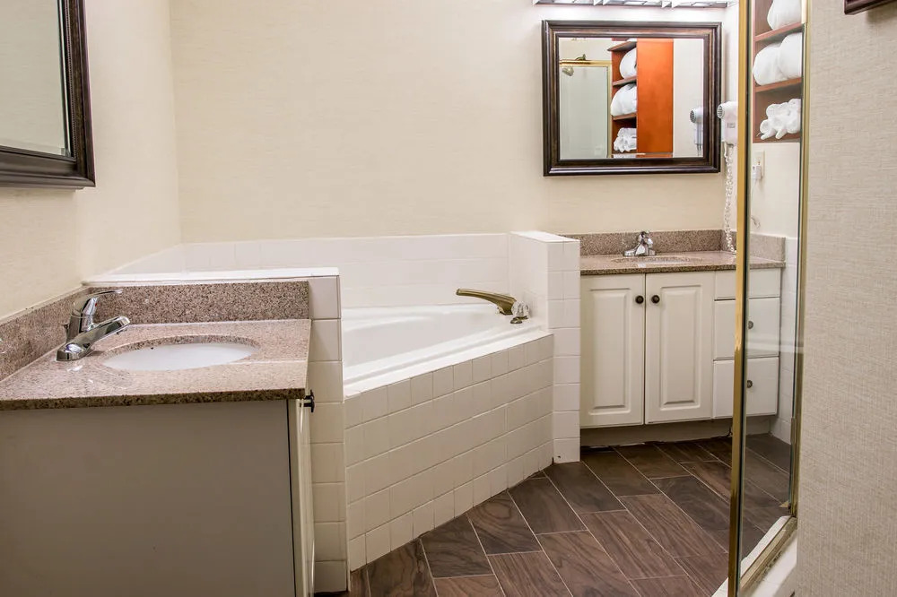 Quality Inn & Suites Muskegon