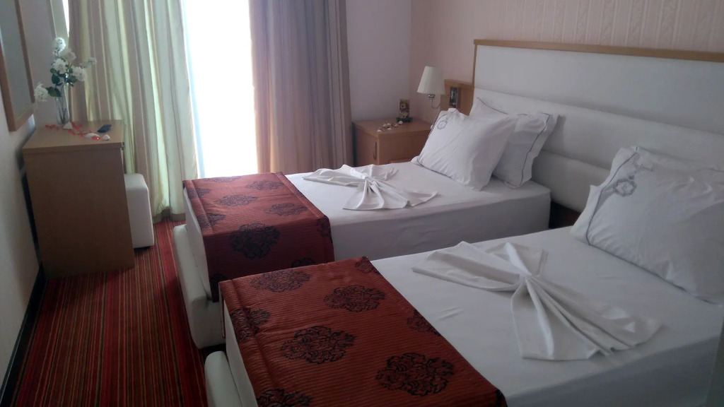 Santa Quaranta Premium Resort