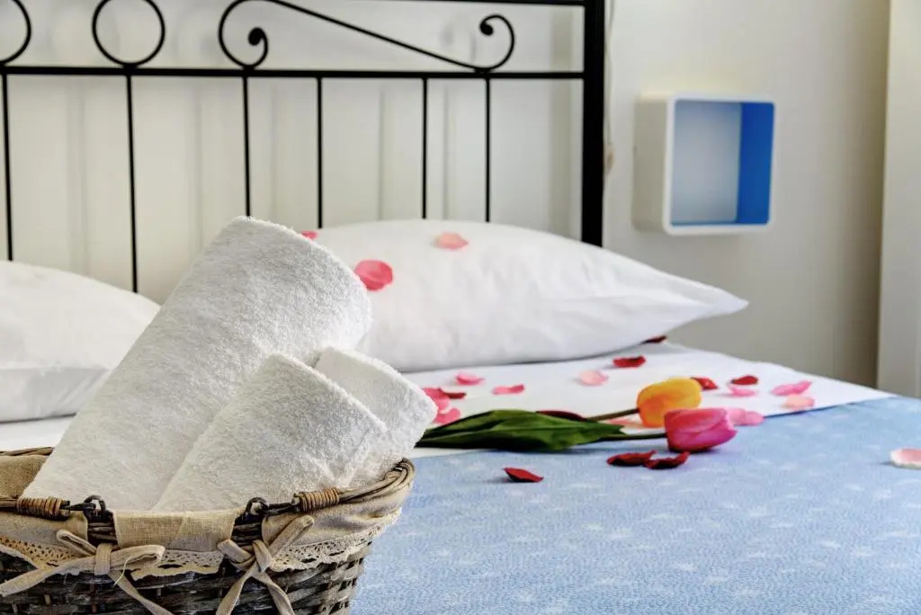 Ad Hoc Guesthouse