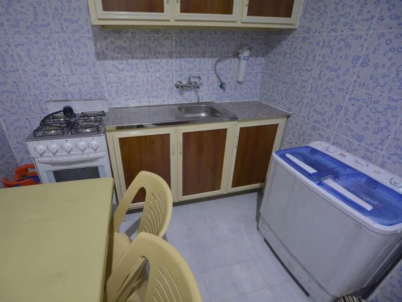 Leader Apartments