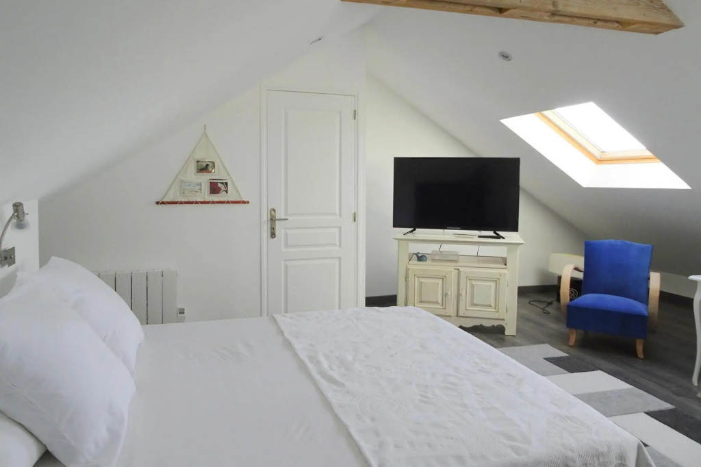 Holiday Home With sea View in Portbail