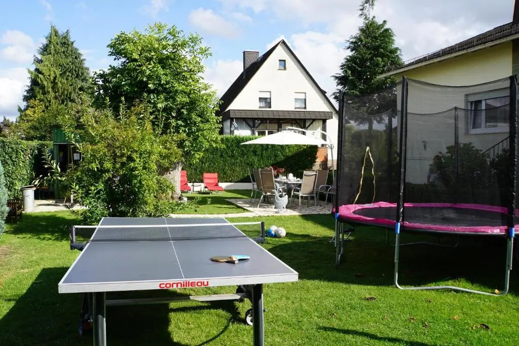 Ferienhaus mit zwei separaten 4 Sterne Wohnungen bei Limburg