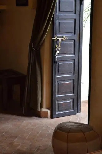 Riad Sharmance