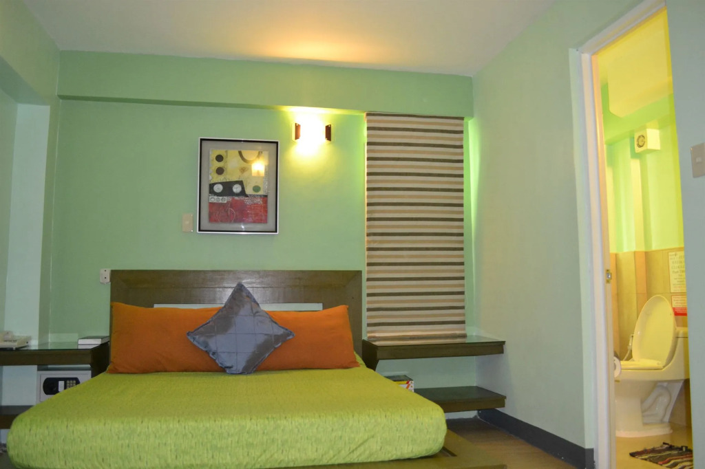 Franchise One Hotel