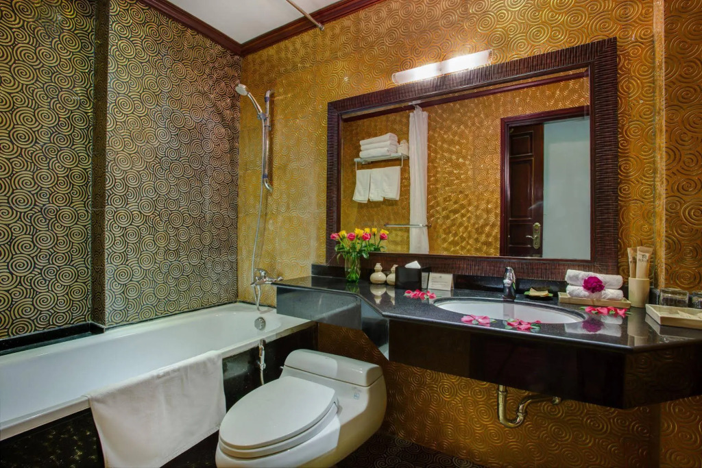 Mercury Central Hotel Hanoi