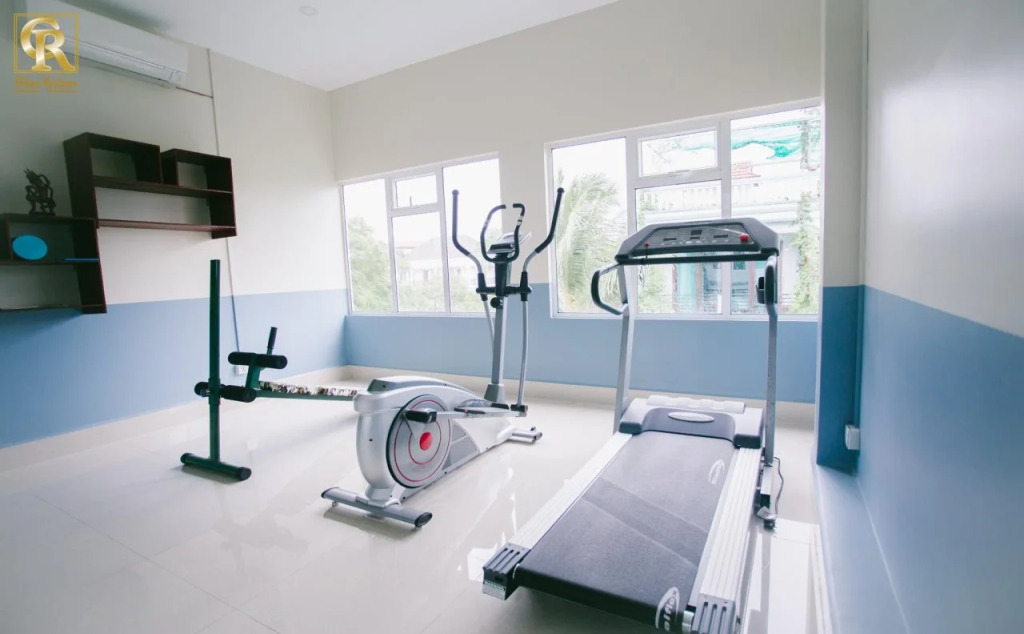 Chheng Residence