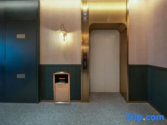 Zhe Fei Hotel (Dalian Donggang Business District Music Fountain Square Branch)