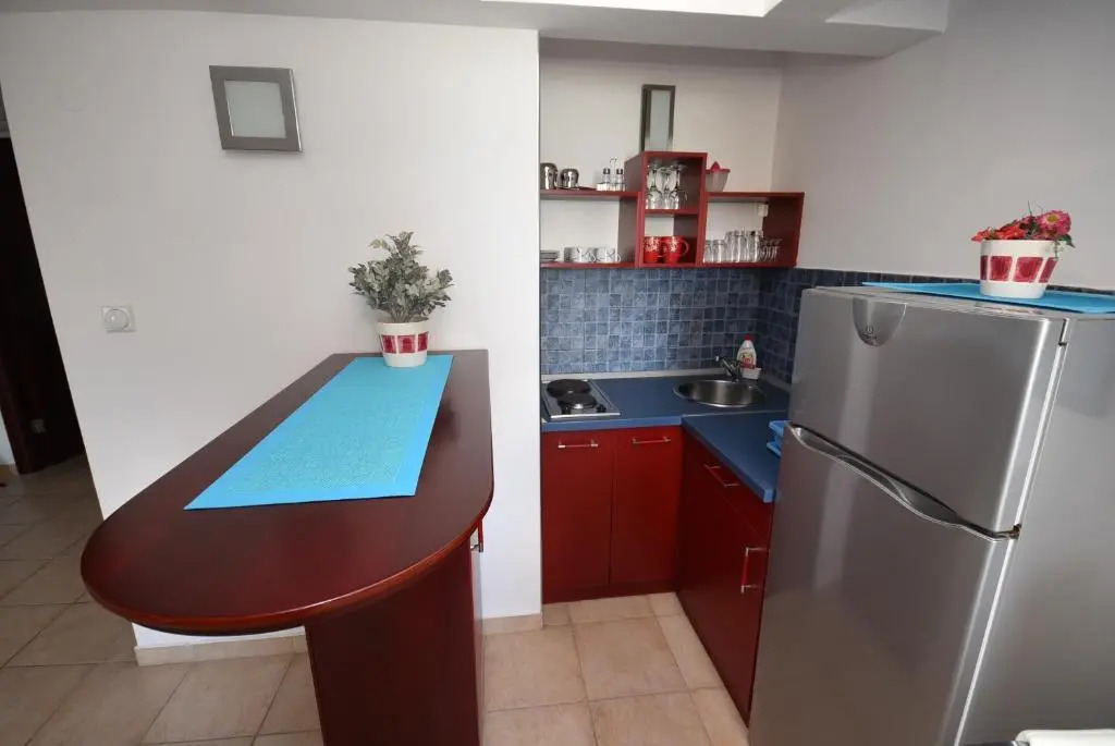 Kezman Apartment