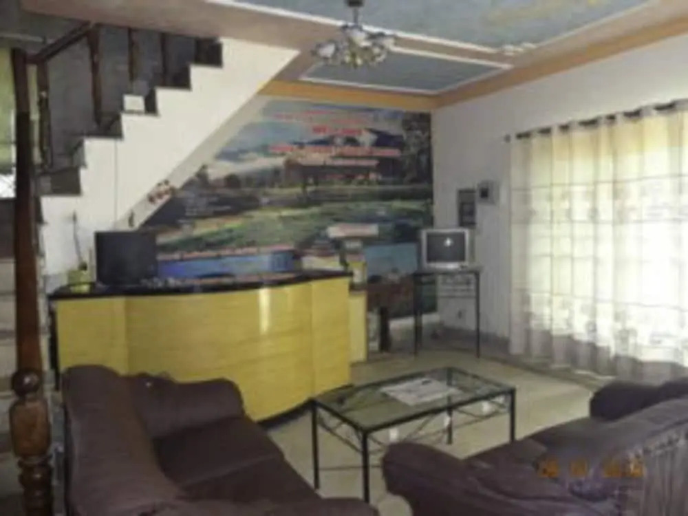 Royal Chalet Guest House