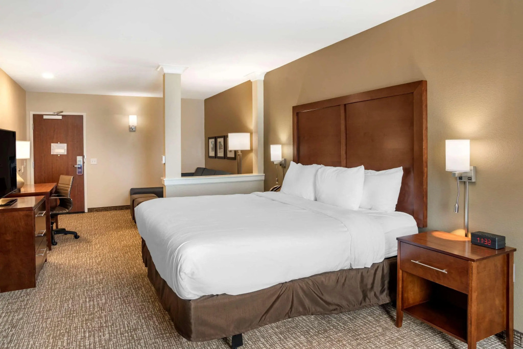 Comfort Inn & Suites Harrisonburg