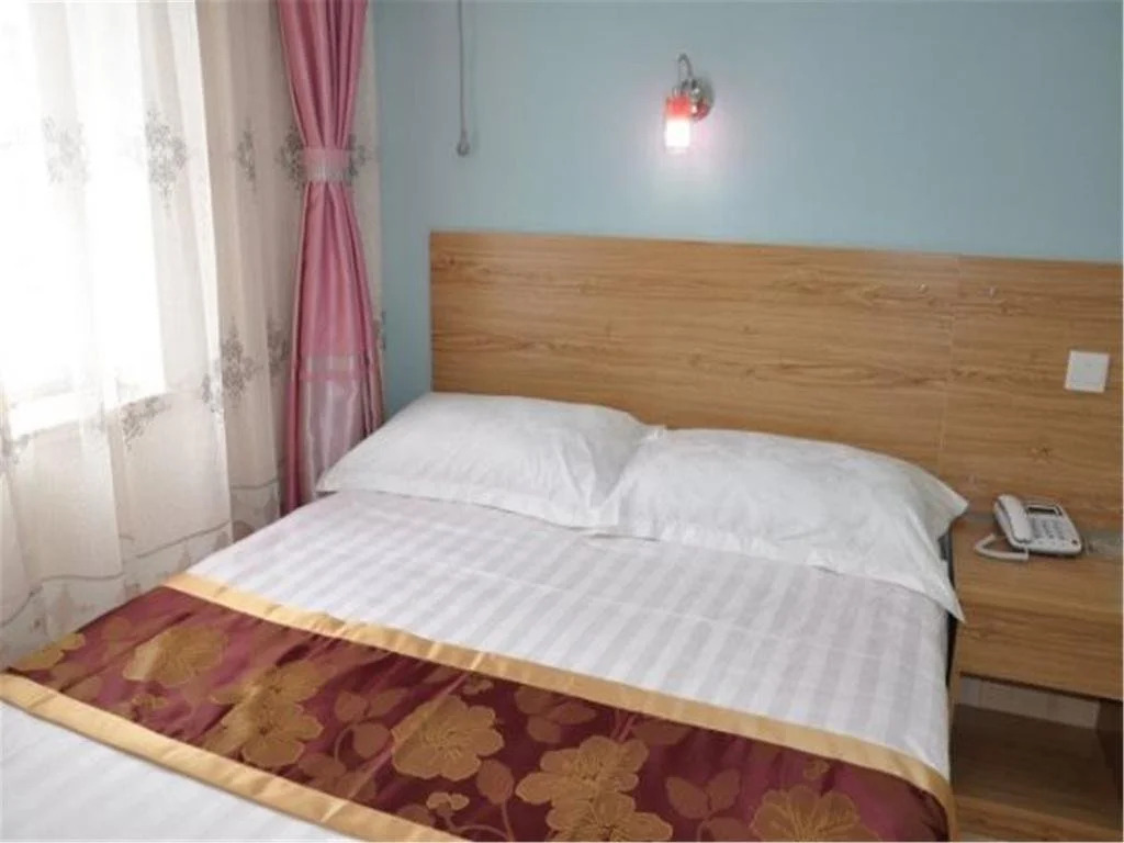 Aike 100 Business Motel Qingdao Ruichang Road