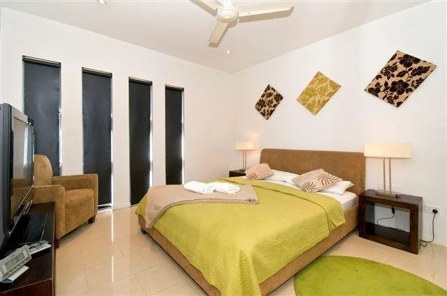 Villa Garfield Surfers Paradise