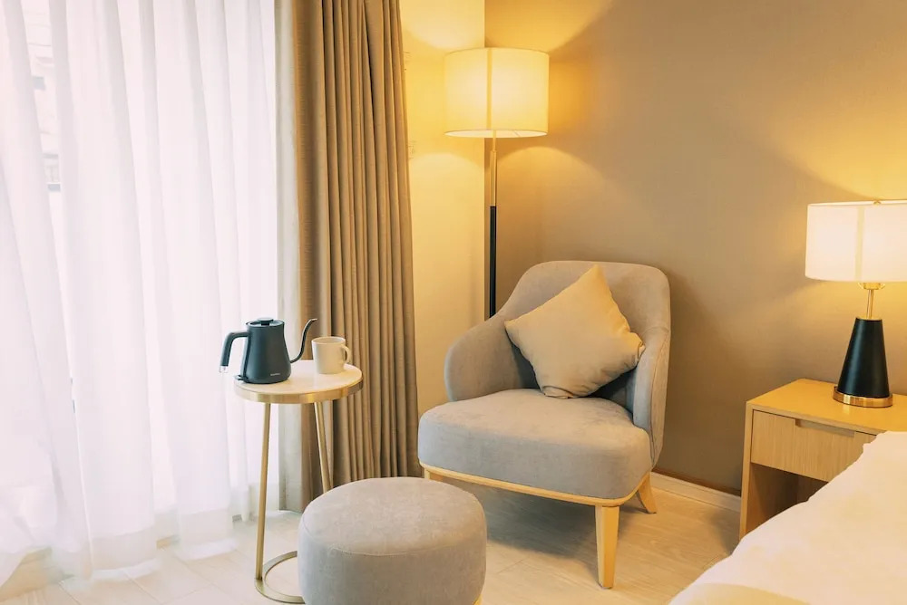 谷町君 HOTEL 恵美須町72